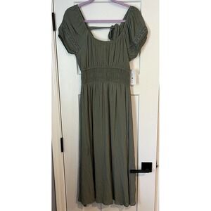 NWT‎ Boho Dress Women's Medium Love Wish Brand Lined Smocked Waist Short Sleeves